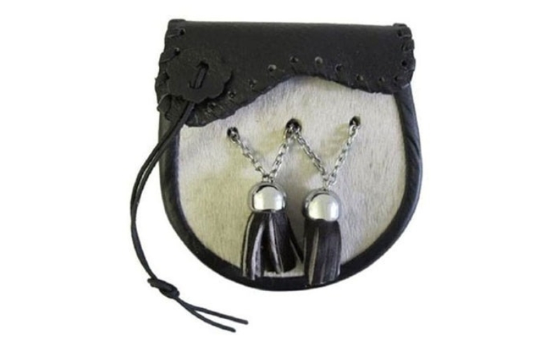 White Cowhide Kilt Sporran With Shaped Flap & V Tassels.jpg