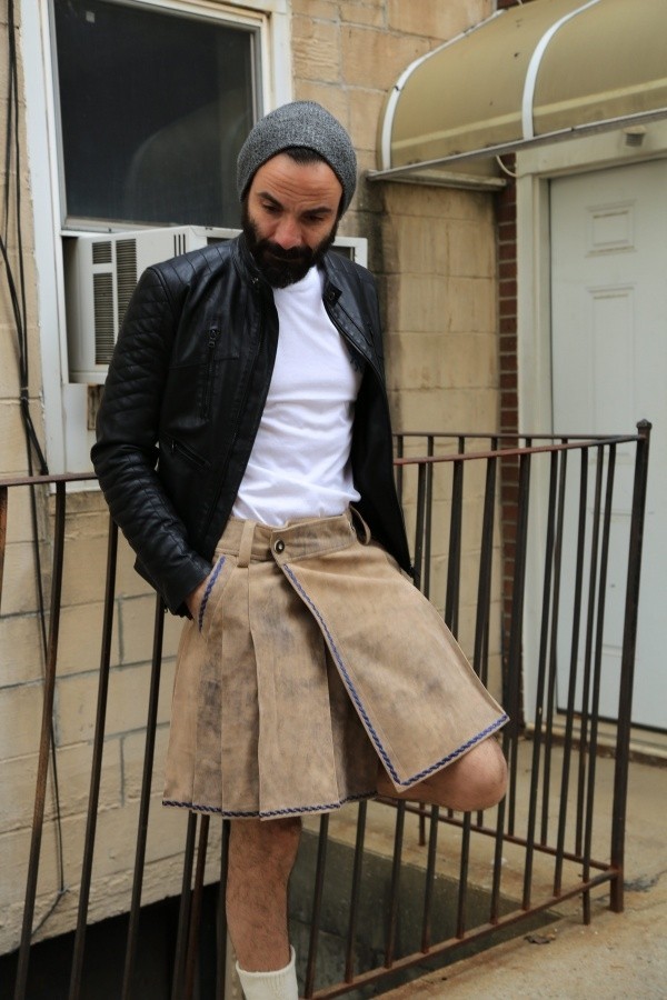 bavarian_leather_kilt_11.jpg